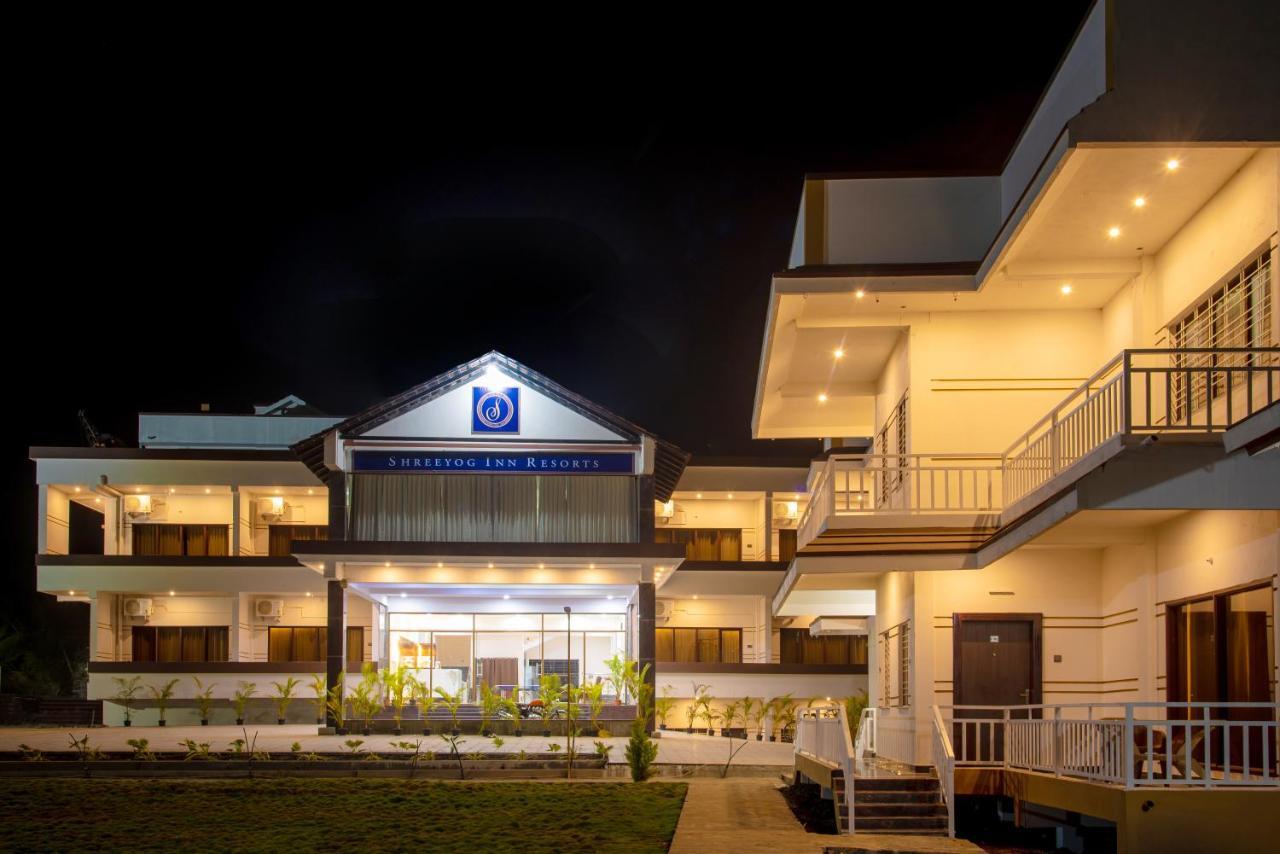Hotel Mastiff Select Terrain Dandeli Exterior foto