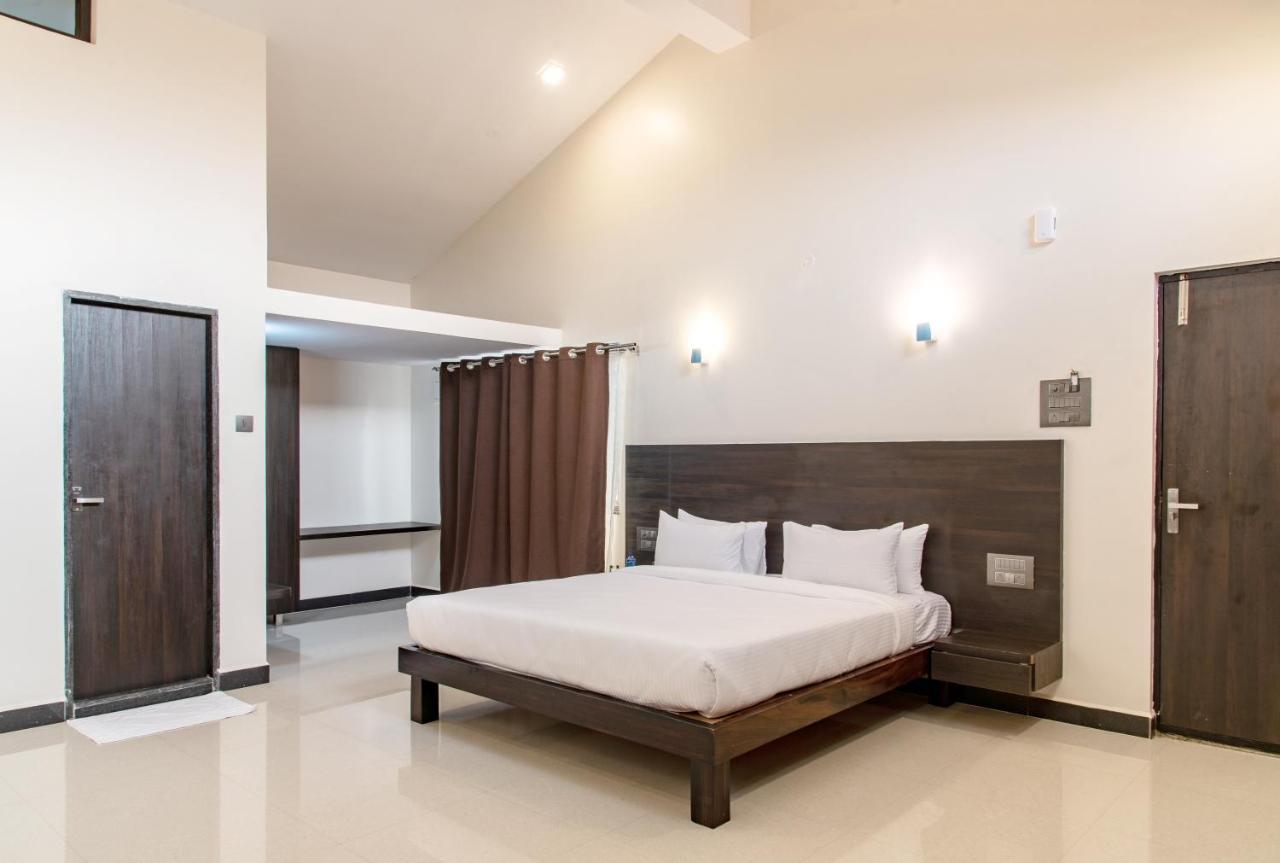 Hotel Mastiff Select Terrain Dandeli Exterior foto