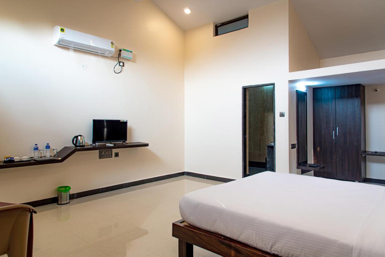 Hotel Mastiff Select Terrain Dandeli Exterior foto