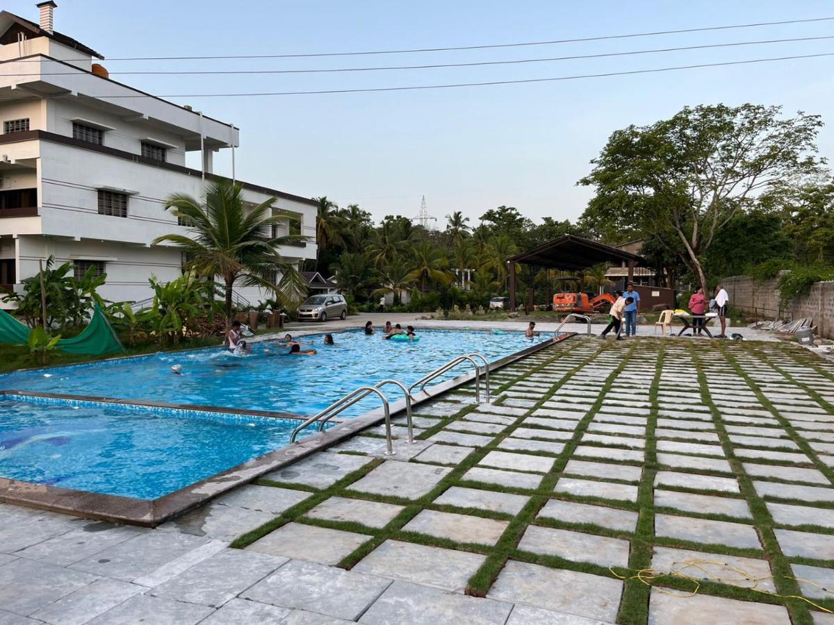 Hotel Mastiff Select Terrain Dandeli Exterior foto