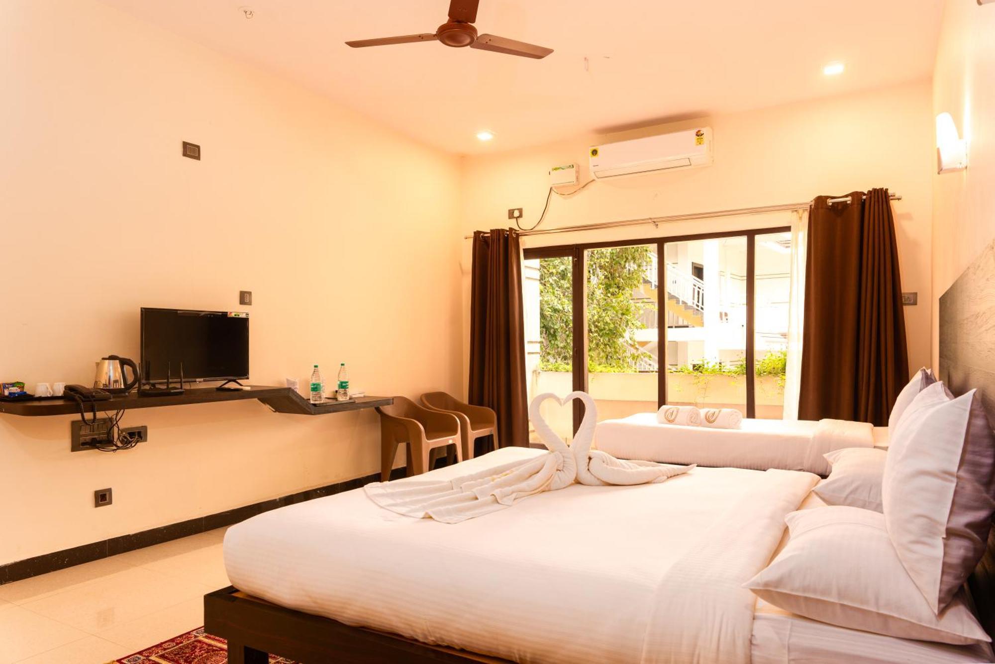 Hotel Mastiff Select Terrain Dandeli Exterior foto