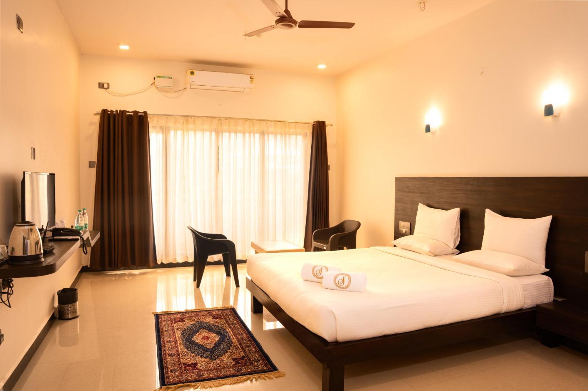 Hotel Mastiff Select Terrain Dandeli Exterior foto