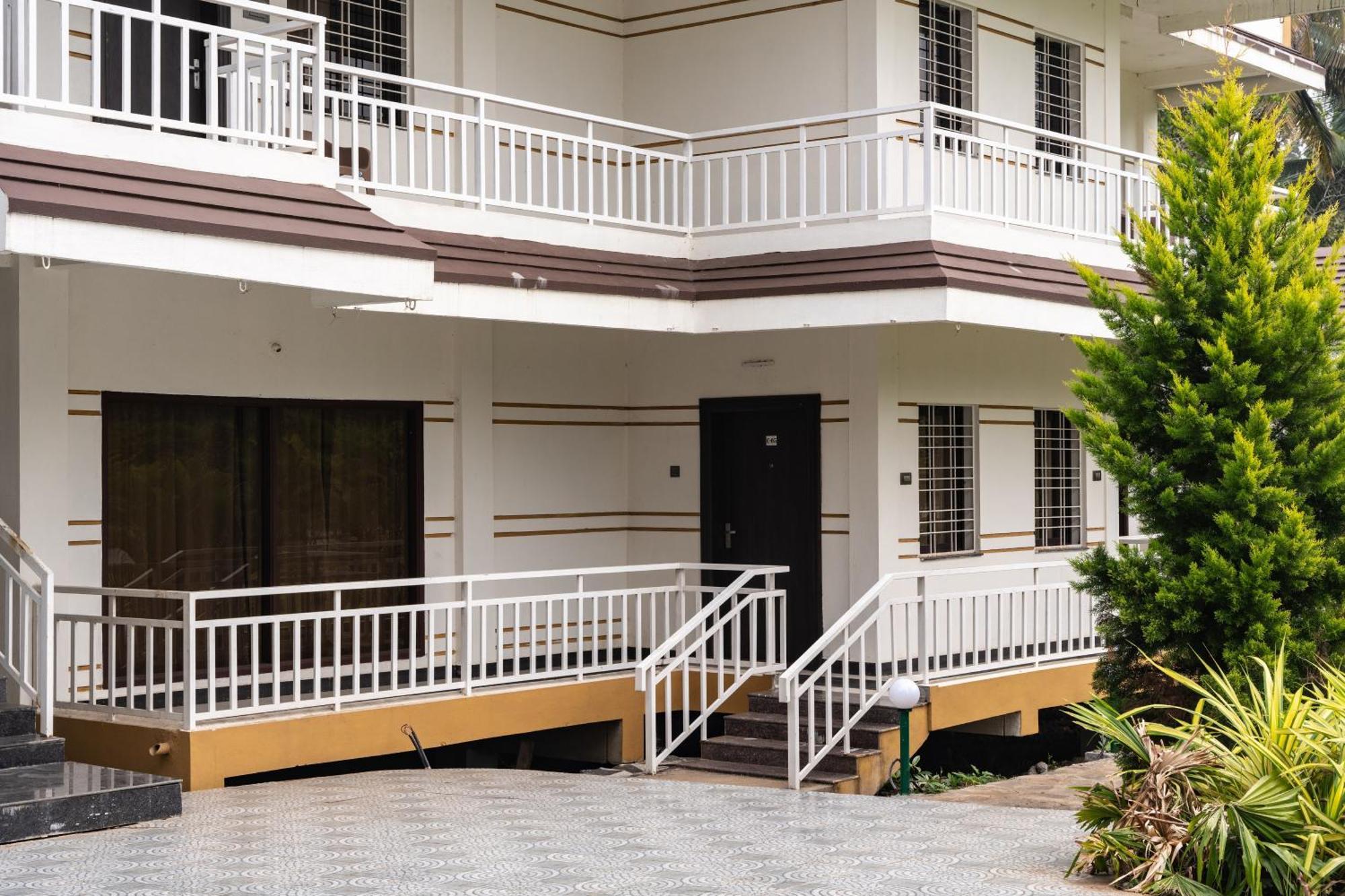 Hotel Mastiff Select Terrain Dandeli Exterior foto