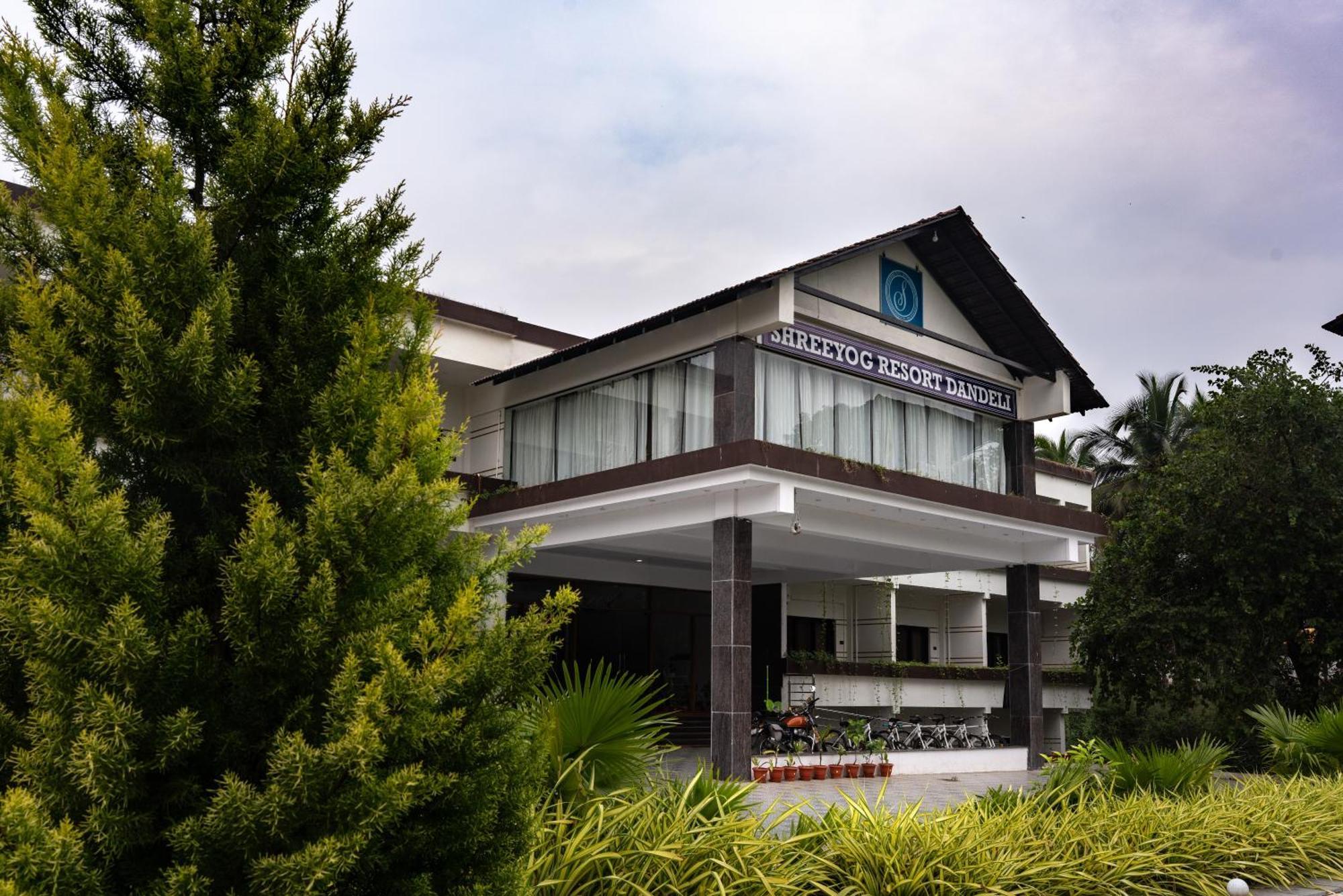 Hotel Mastiff Select Terrain Dandeli Exterior foto